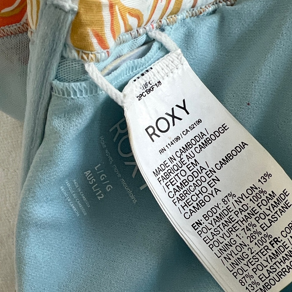 Roxy Light Blue Floral Trim Bikini Top & Bottom - Picture 2 of 4